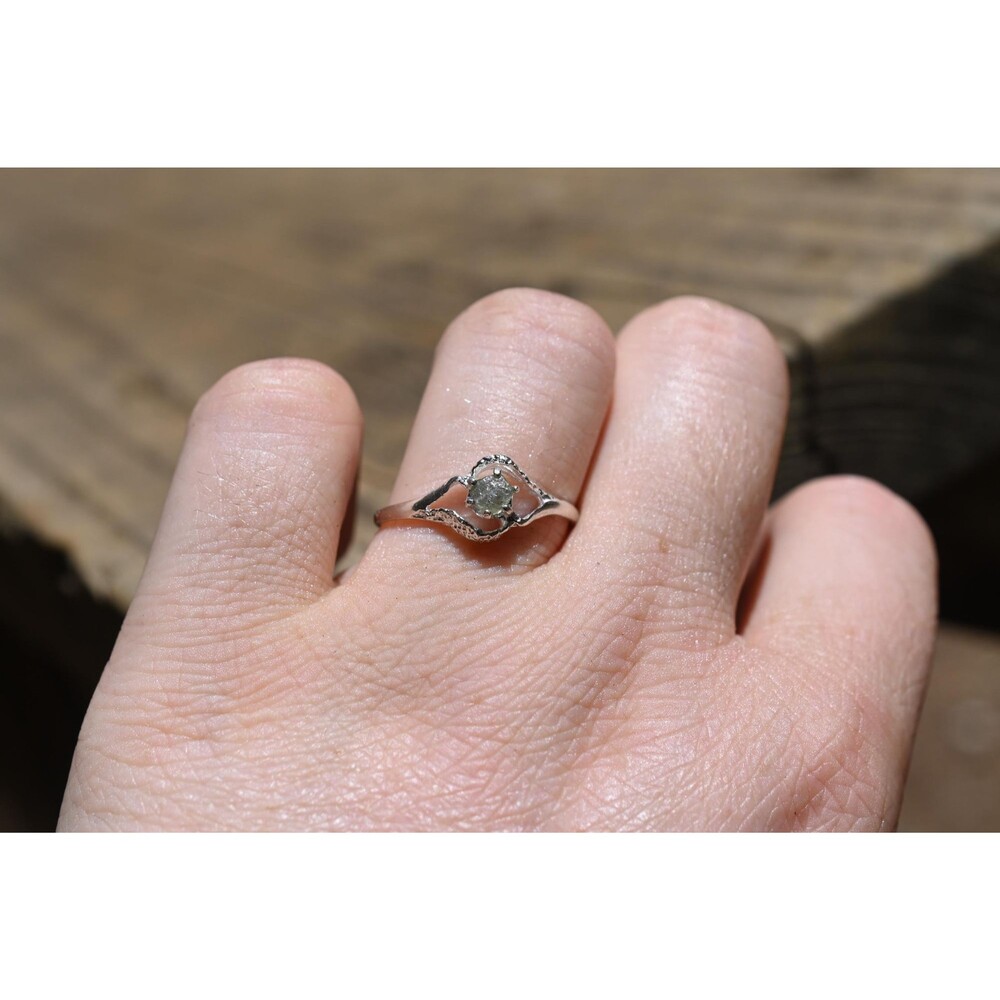 Green Montana Sapphire Ring: Handmade Sterling Silver Solitaire